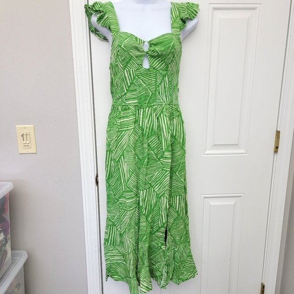 NWT Band Of The Free Green Tropical Print Cutout Front Flutter Strap Dress XS - Picture 1 of 11